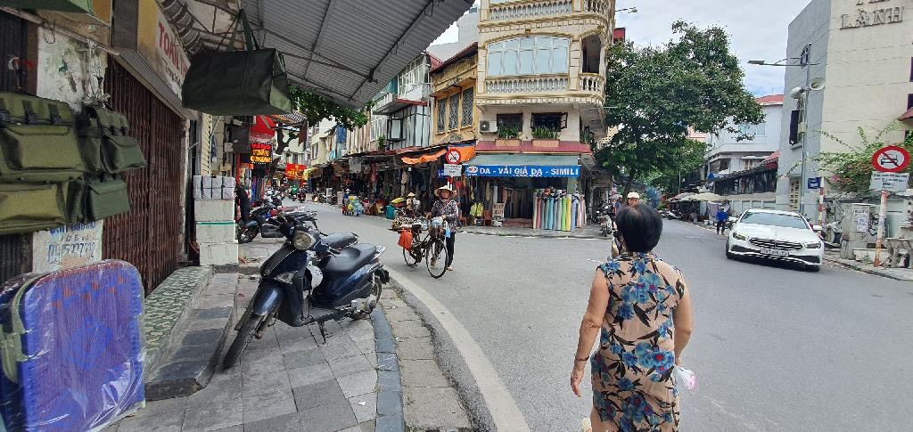 Bán nhà KINH DOANH mặt phố Hà Trung - Hoàn Kiếm, 50m2, mặt tiền 4.5m, 46 tỷ - Ảnh chính